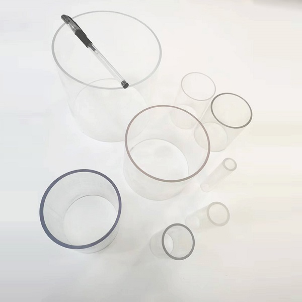 المعالجة السطحية لأنابيب البولي كربونات.